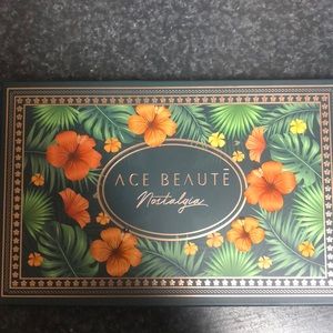 Ace Beaute eyeshadow palette